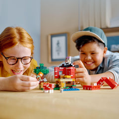 LEGO Minecraft Chest with gear and crafting table area for customizable layouts.