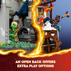 LEGO NINJAGO detailed airship supports imaginative sky battles.