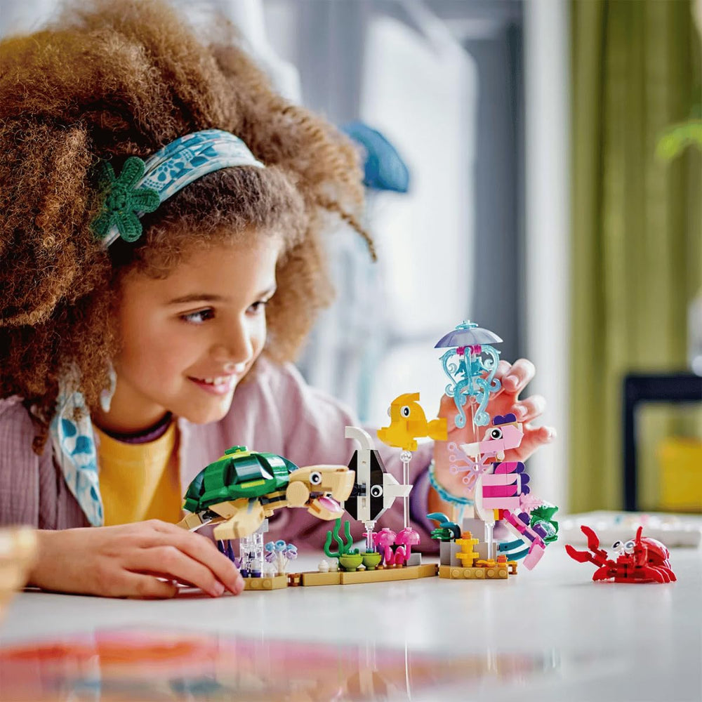 LEGO Sea Animals seahorse-crab scene completes a charming coastal ocean display.