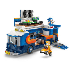 LEGO Sonic Team ATV launcher—dynamic action during chases and rescues.