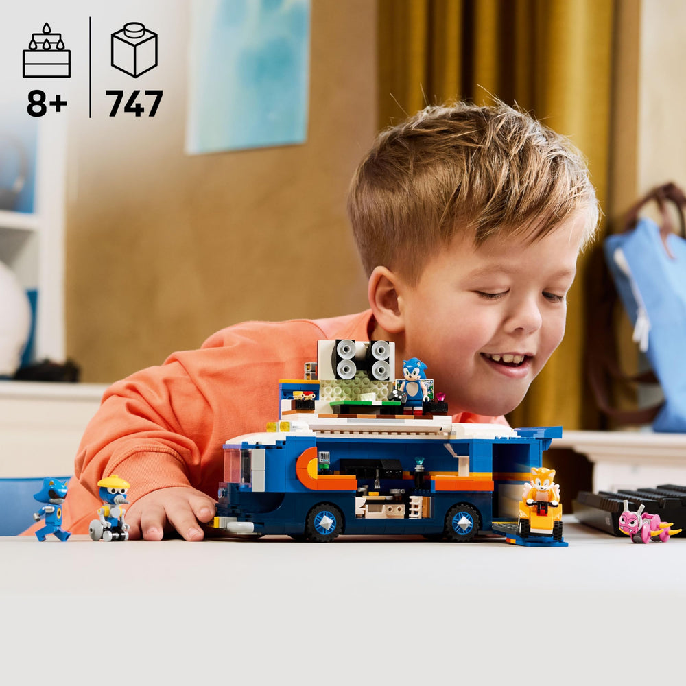 LEGO Sonic Command Truck side panels—opening access to living area for immersive play.