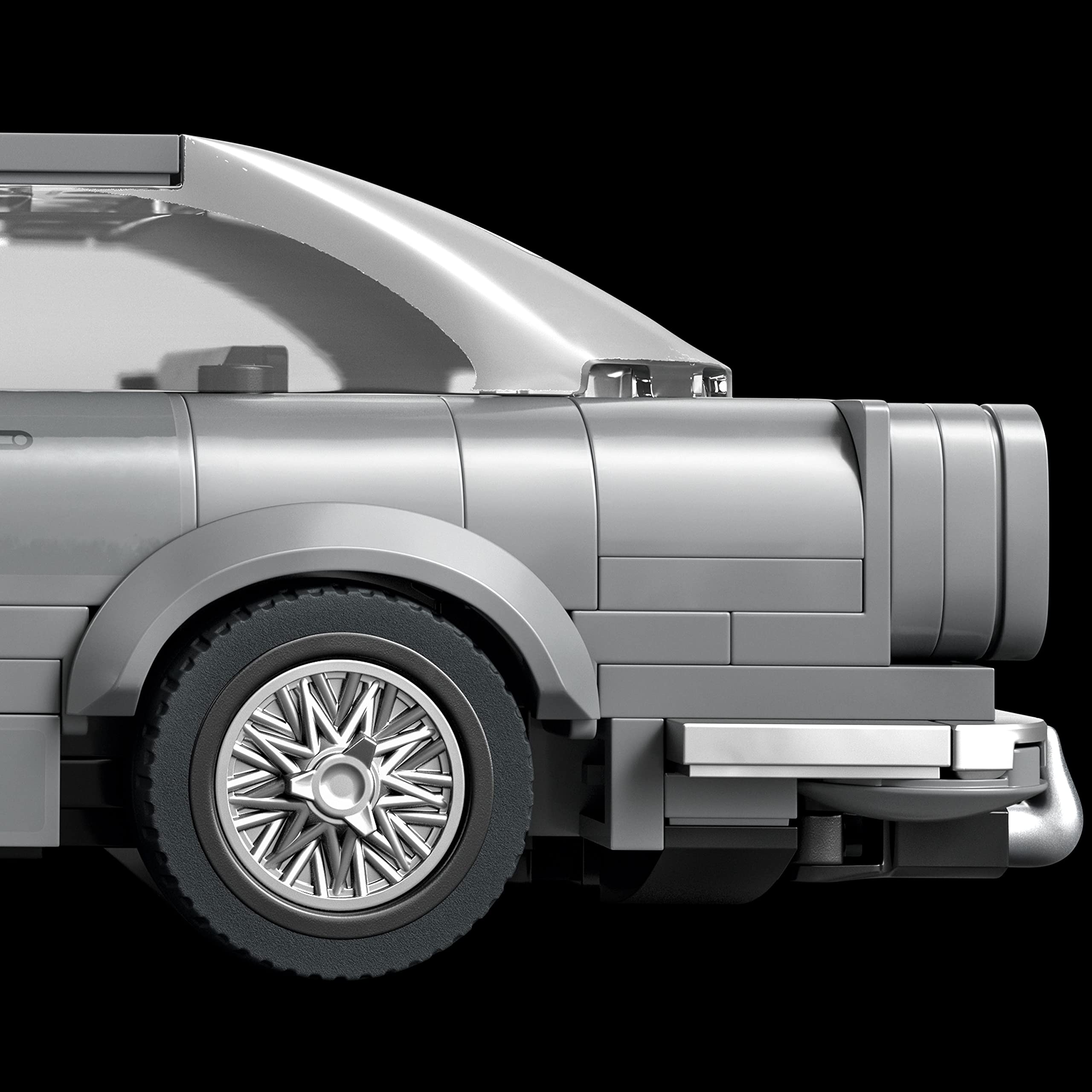 LEGO Speed Champions 007 Aston Martin DB5 rear view shows distinctive tail design.