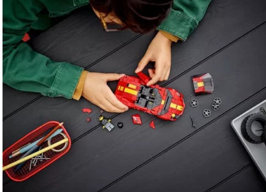 LEGO Speed Champions Ferrari 812 Competizione rear view highlights design details.