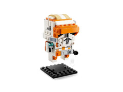 LEGO Star Wars Clone Commander Cody phase 2 armor detail showcases authentic design.