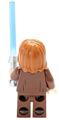 LEGO Star Wars Obi-Wan Kenobi mini figure close-up shows detailing for collectors and fans.