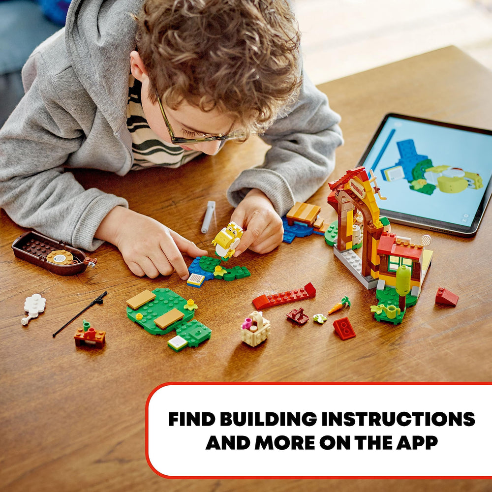 LEGO Super Mario starter course compatibility note for interactive expansion.