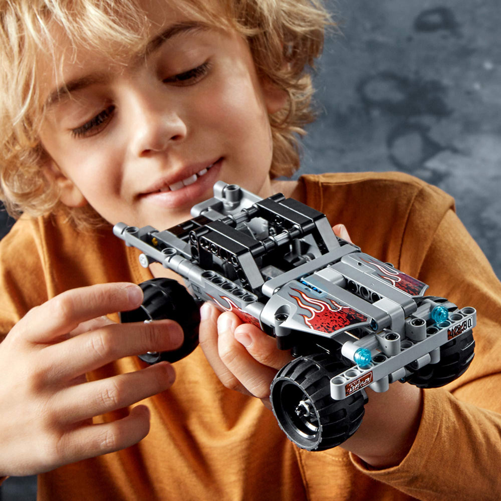 LEGO Technic Getaway Truck 42090 front bumper emphasizes durable design for adventures
