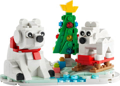 LEGO Wintertime Polar Bears 40571: compact display piece for tabletops and seasonal shelves.