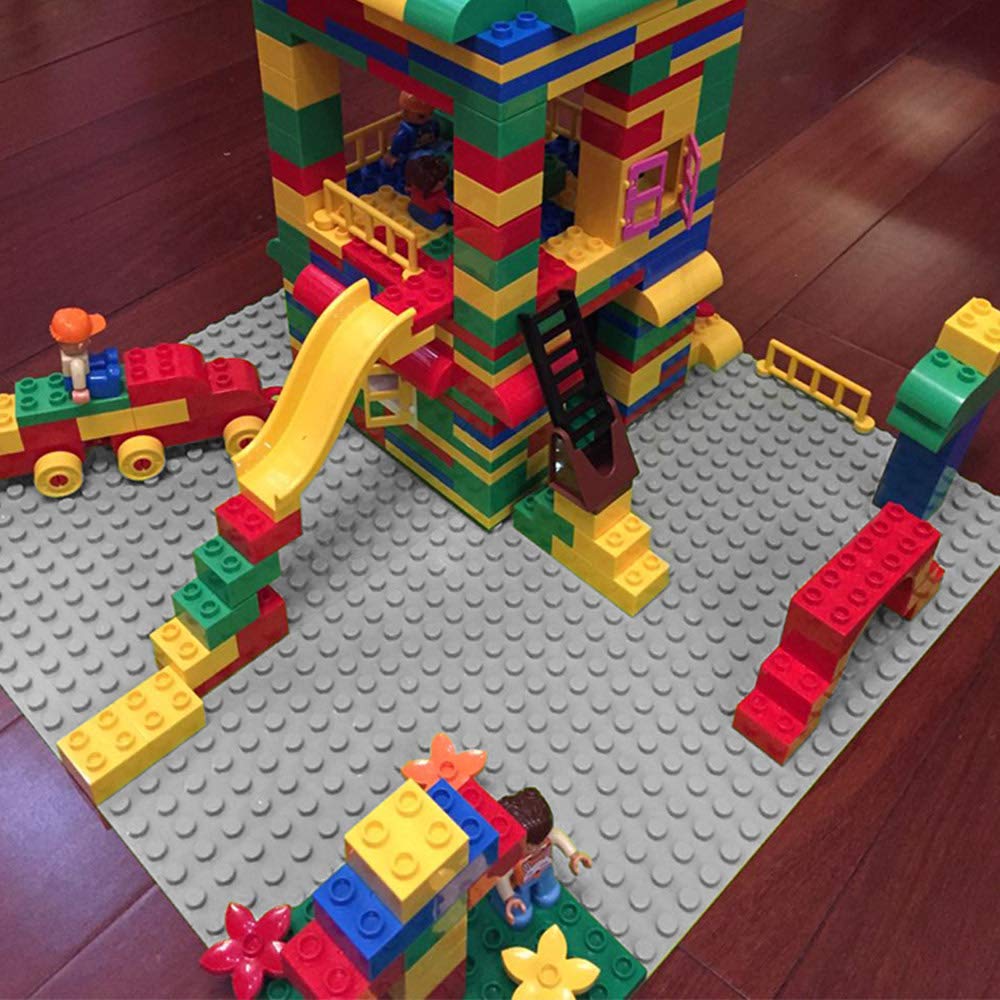 Lekebaby 12-pack baseplates offer reliable building platforms during playtime.