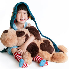 LELELONG 30-inch plush fur close-up highlighting soft, safe materials and inviting texture.