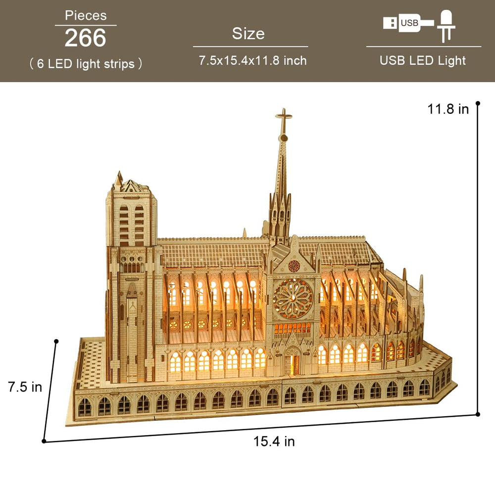 Leopmase Notre Dame model 266 pieces showcases authentic architecture in smooth birch wood