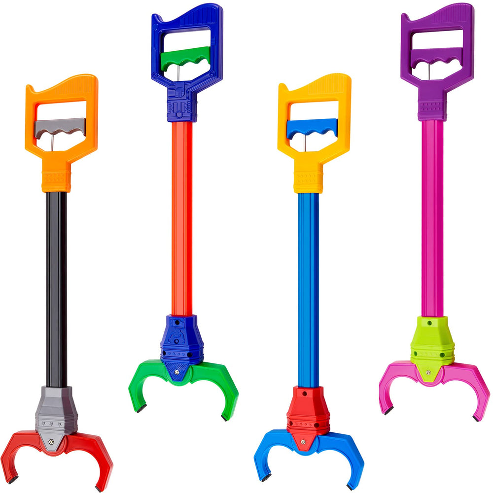 Lewtemi 4-pcs grabber claws pack in action, improving hand-eye coordination.