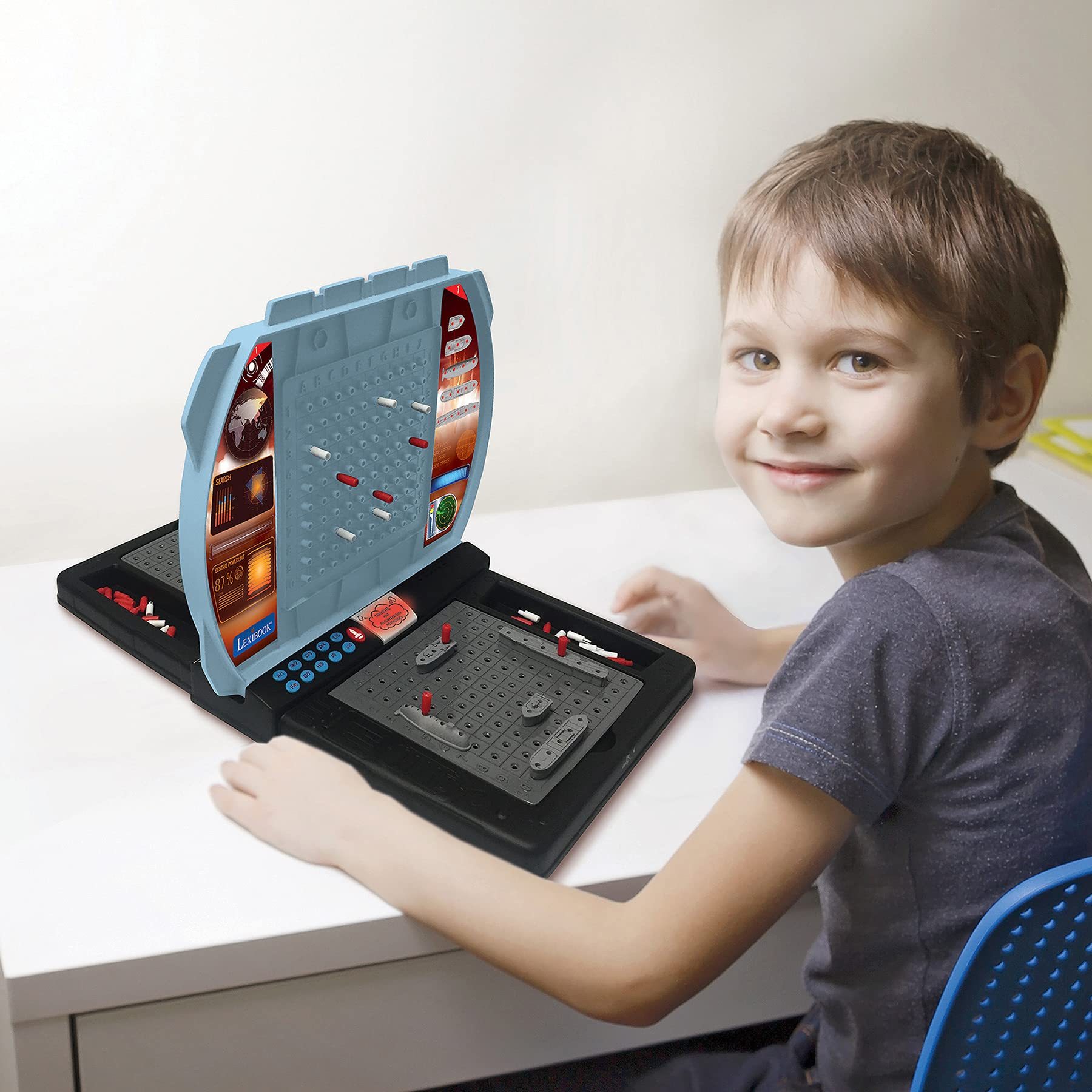 Lexibook Talking Sea Battle battery compartment powers interactive action