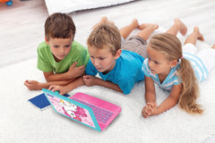 LEXiBOOK Unicorn Laptop graphics-animations deliver engaging visual feedback