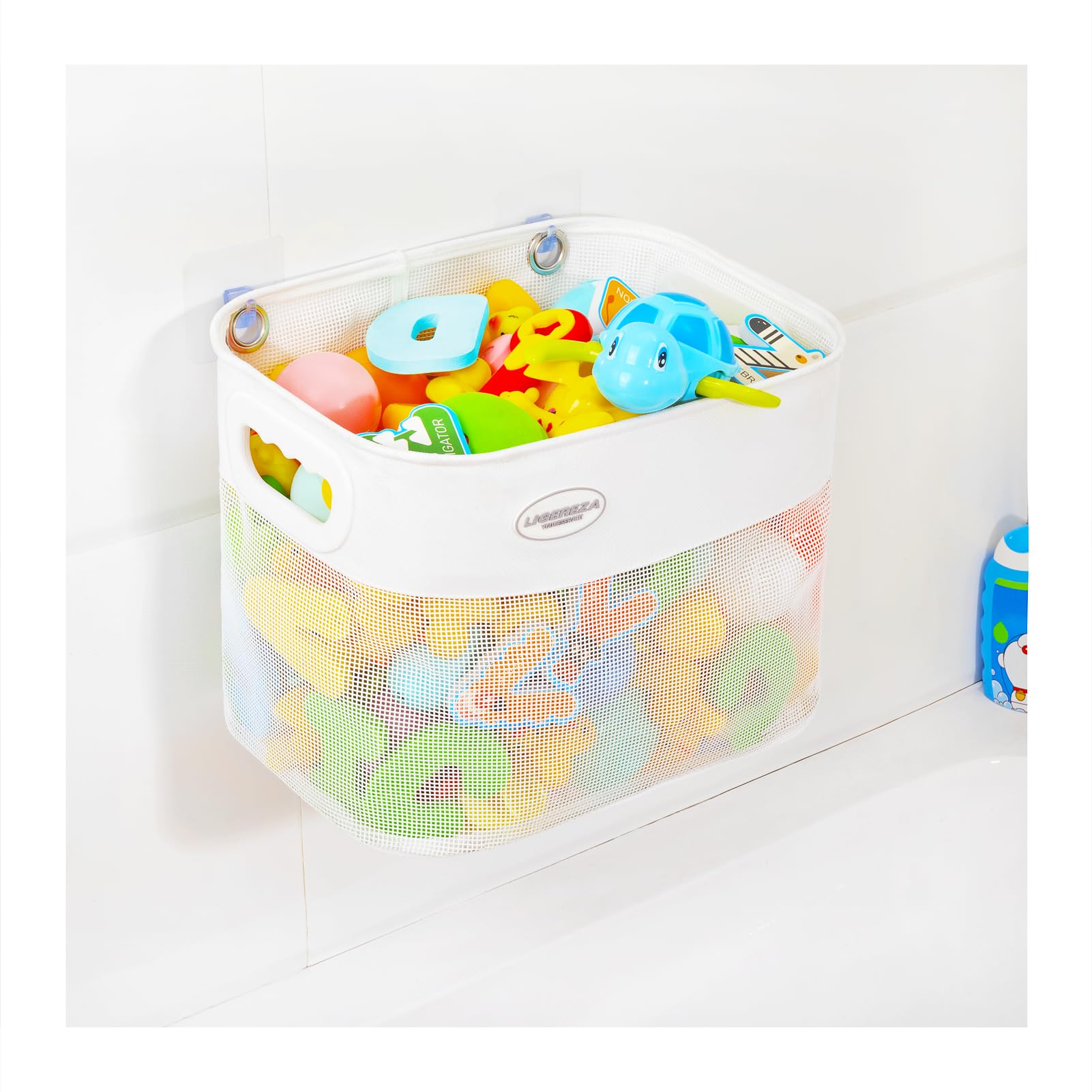 Ligereza Quick Scoop wall-mount bath toy storage keeps tubs tidy.
