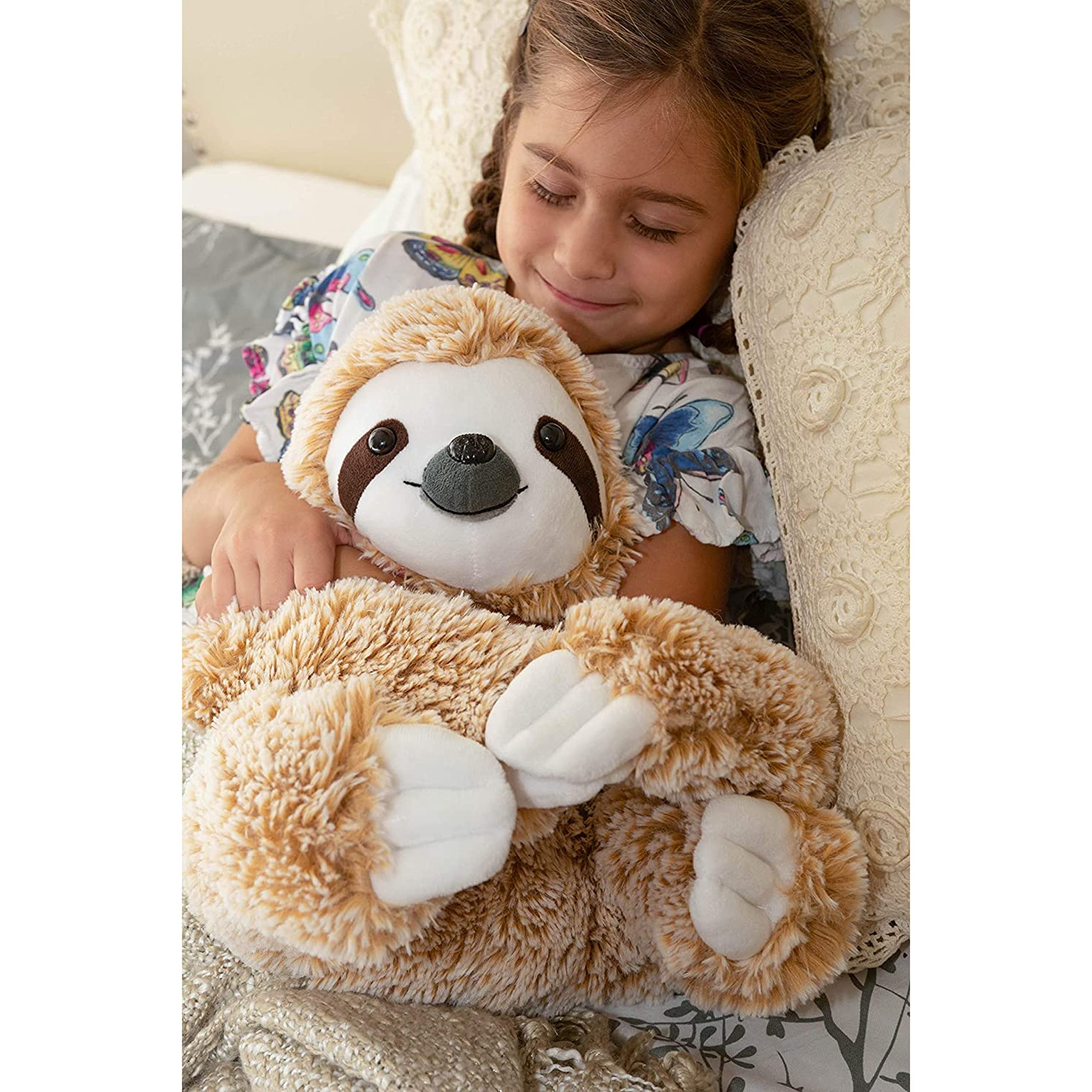 Light Autumn sloth with long arms ideal for cuddling and hugs