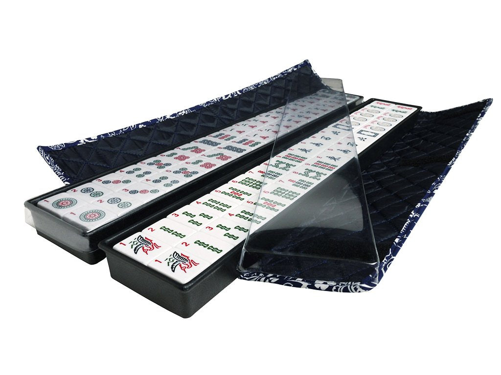 Linda Li 4-in-1 pusher rack demonstrates easy storage.