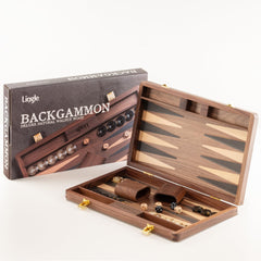 Lingle artificial horn checkers, 30 pieces, for smooth, satisfying moves.