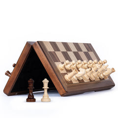Lingle magnetic wooden chess board closed, ideal for secure travel and storage.
