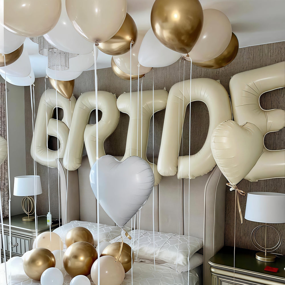 Lingqiang Bride wall backdrop setup adds dramatic focal point