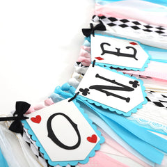 LINLULU banner attaches with tape dots for quick, simple setup.