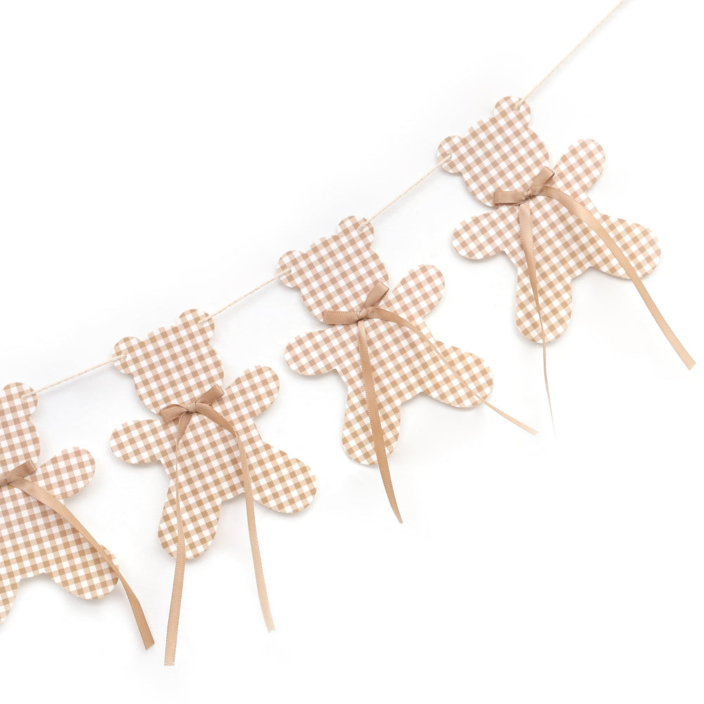 LINLULU beige-brown palette complements neutral party decor and backdrops.