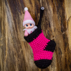 Compact size makes it easy to travel with for holiday fun.