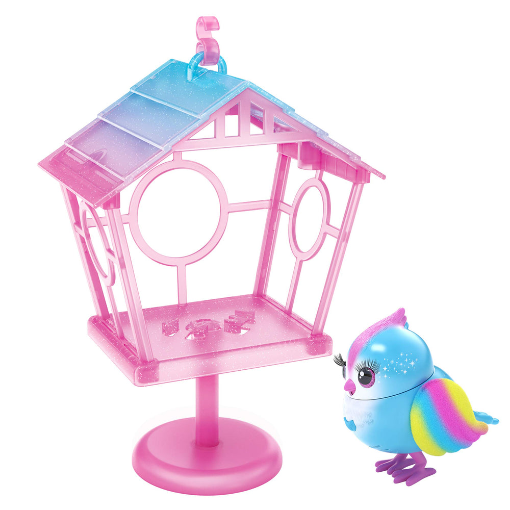 House-style birdhouses connect to expand your display collection.