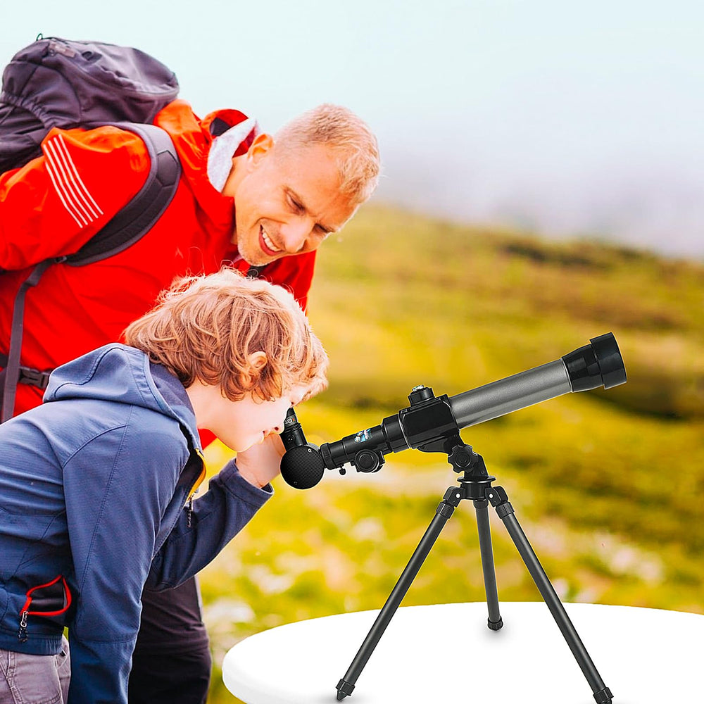 Little World beginner astronomy setup supports curious learners.