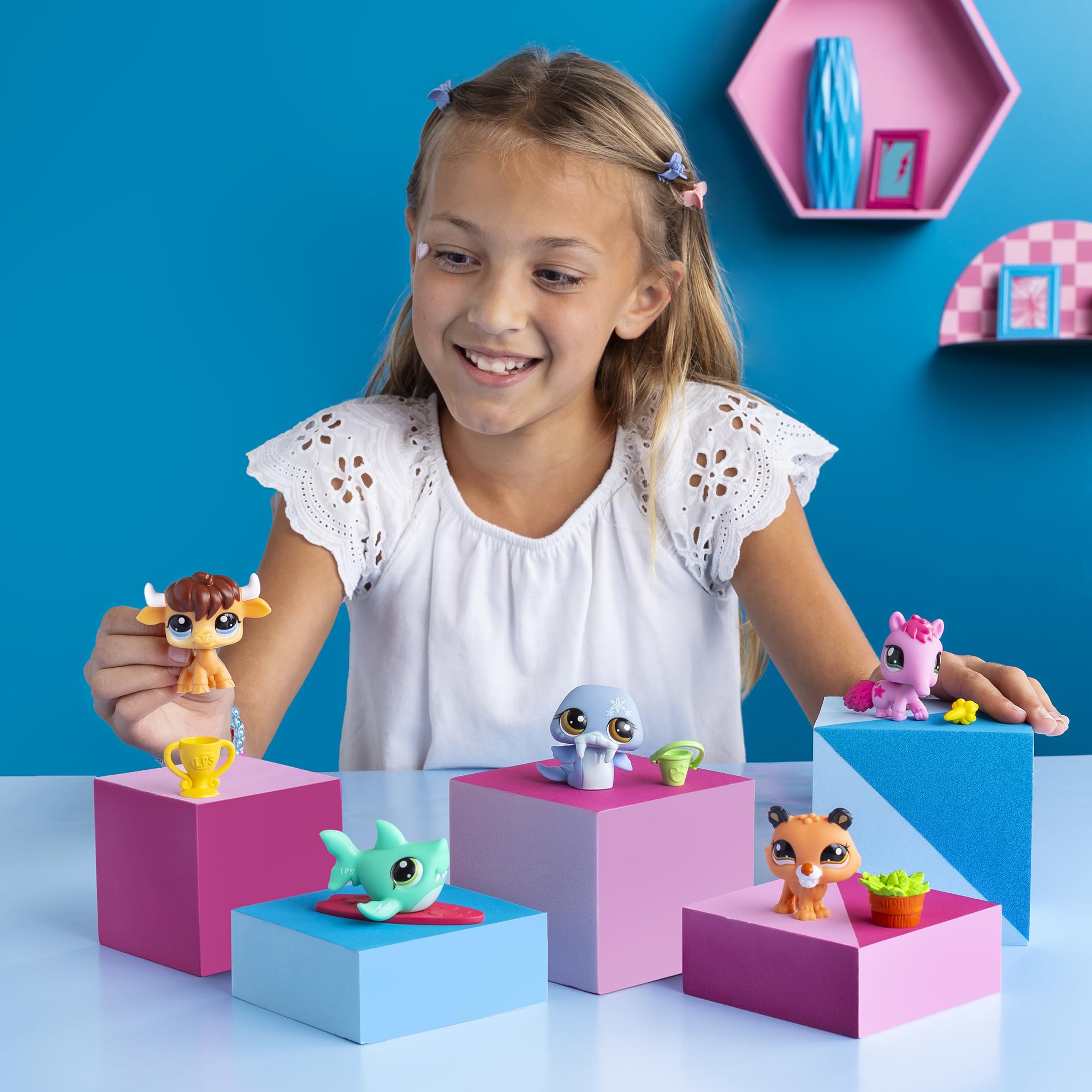 Littlest Pet Shop Gen 7 pet on display makes a vibrant shelf focal point.