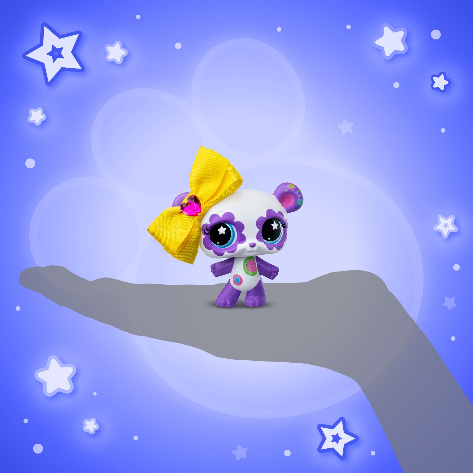 Littlest Pet Shop accessory sweets shows tasty detail for pretend meals.
