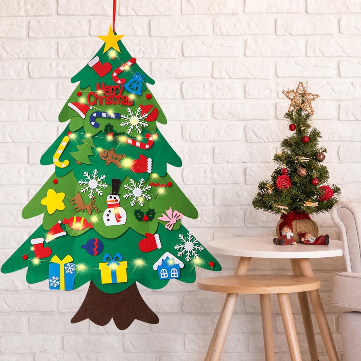 LIYROIUB DIY felt Christmas tree makes a festive family gift