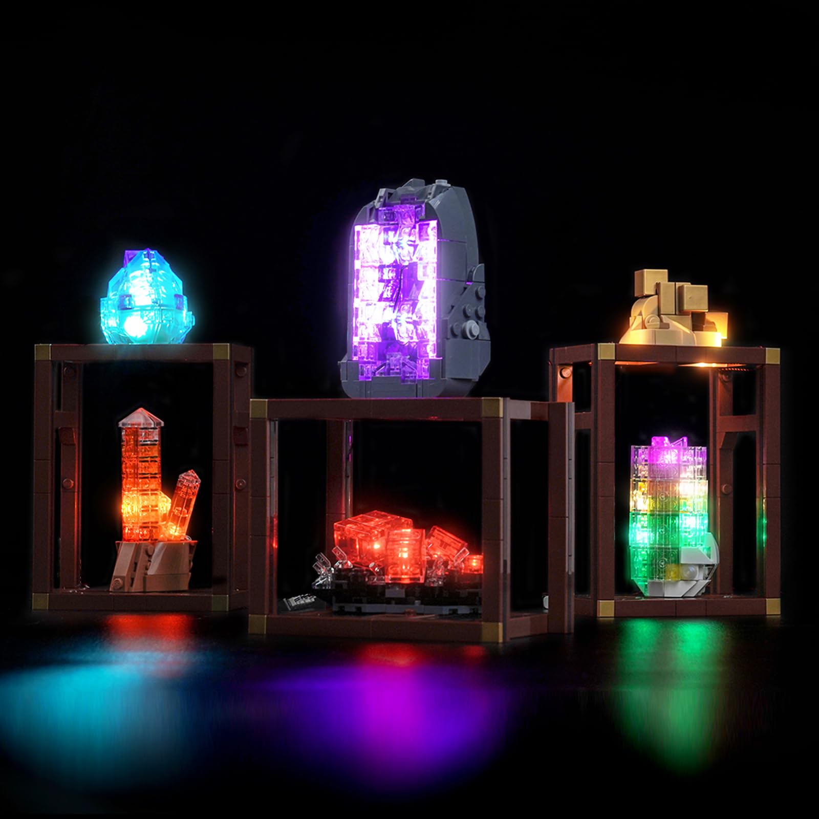 LocoLee 21362 front view light kit brightens display and reveals hidden details.
