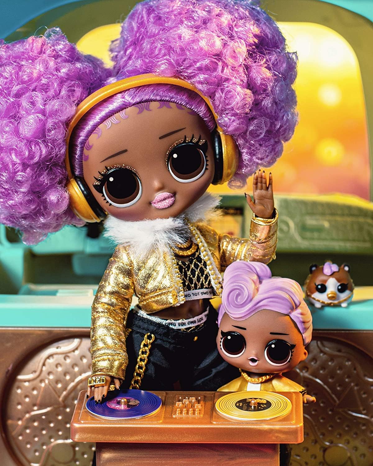 LOL Surprise! OMG 24K DJ includes doll stand and accessories for display and roleplay