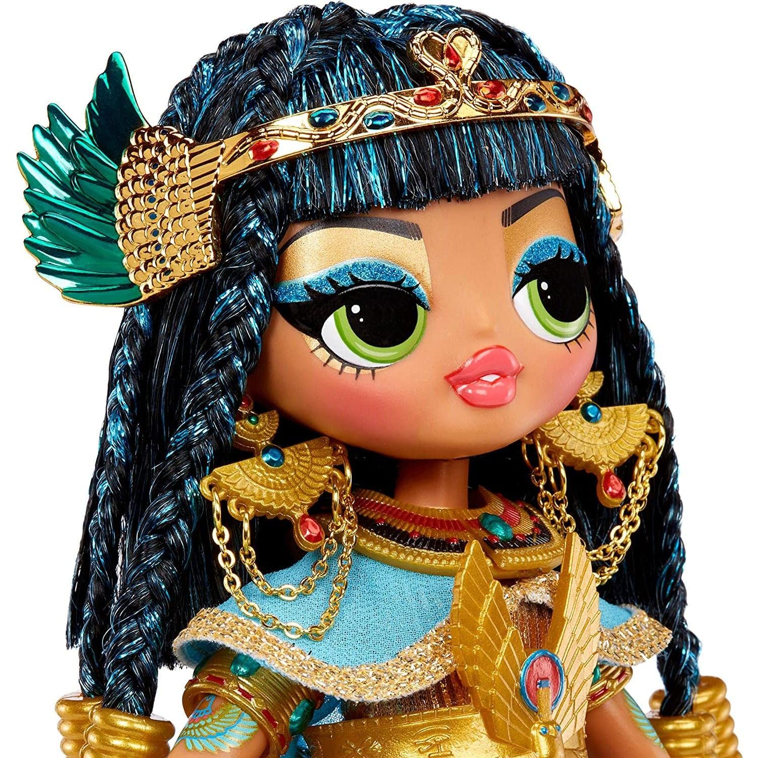 L.O.L. Surprise! Exclusive unboxing packaging reveals Cleopatra background display.