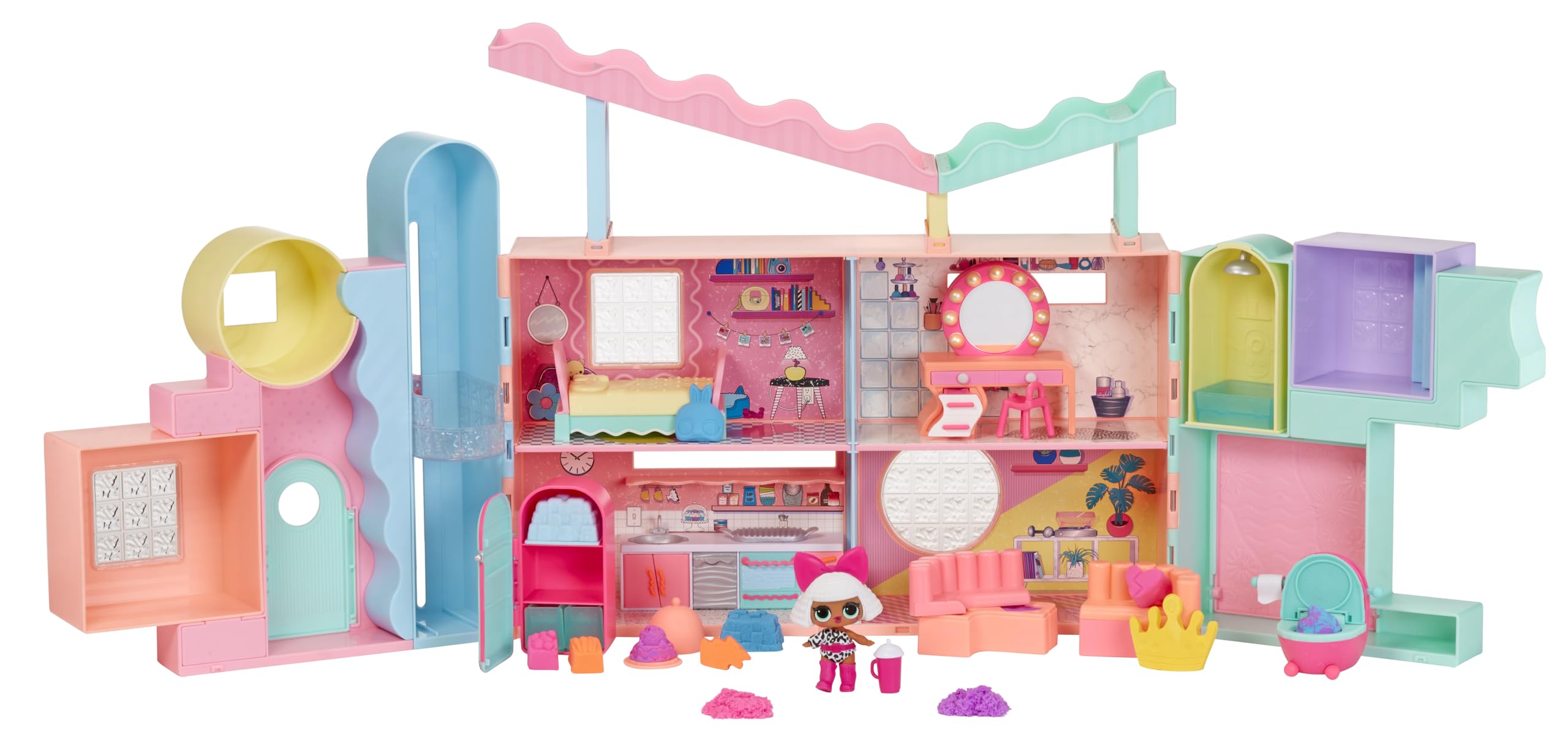 L.O.L. Surprise Squish Sand Magic House Tot front view showing secret molds for imaginative play.