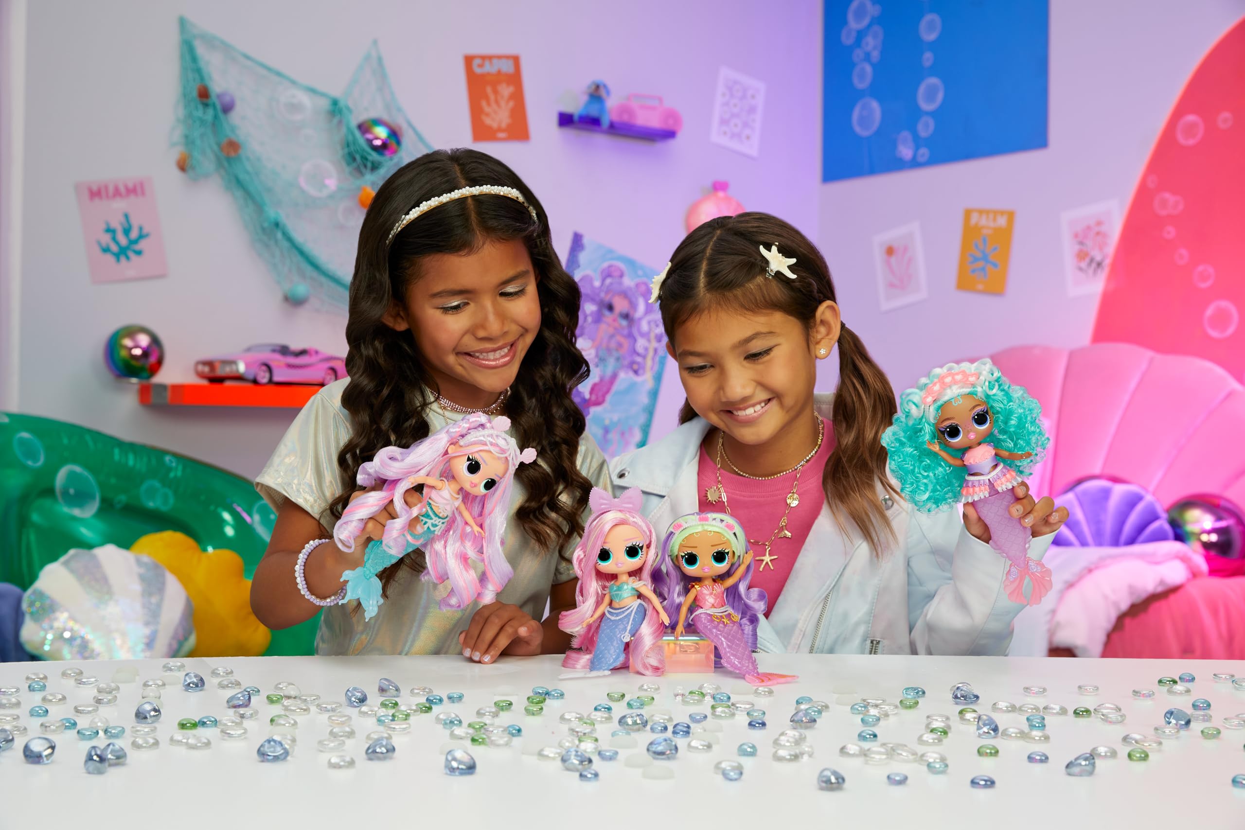 L.O.L. Surprise Tweens Lana Marine pearl tiara and sea shell accents
