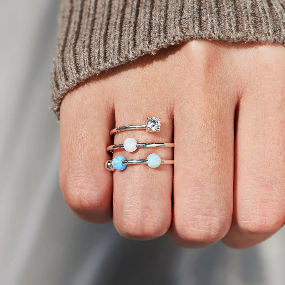 LOVECOM minimalist fidget ring on hand during parties or milestones