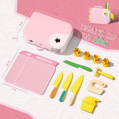 Lullulii Montessori kitchen kit portable, ideal for camping or picnics.