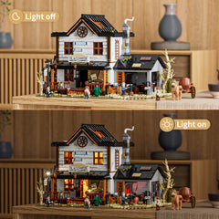 Lumibricks Wild West back-open design reveals secrets, encouraging imaginative play.
