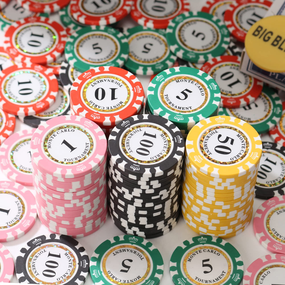 LUOBAO Durable clay chips for late-night gaming sessions.