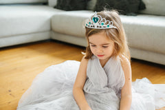 LUV HER icy blue silver crown highlights shimmering details for a magical Arendelle look