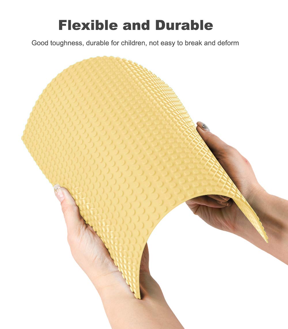 Durable LVHERO baseplates resist bending during daily play.
