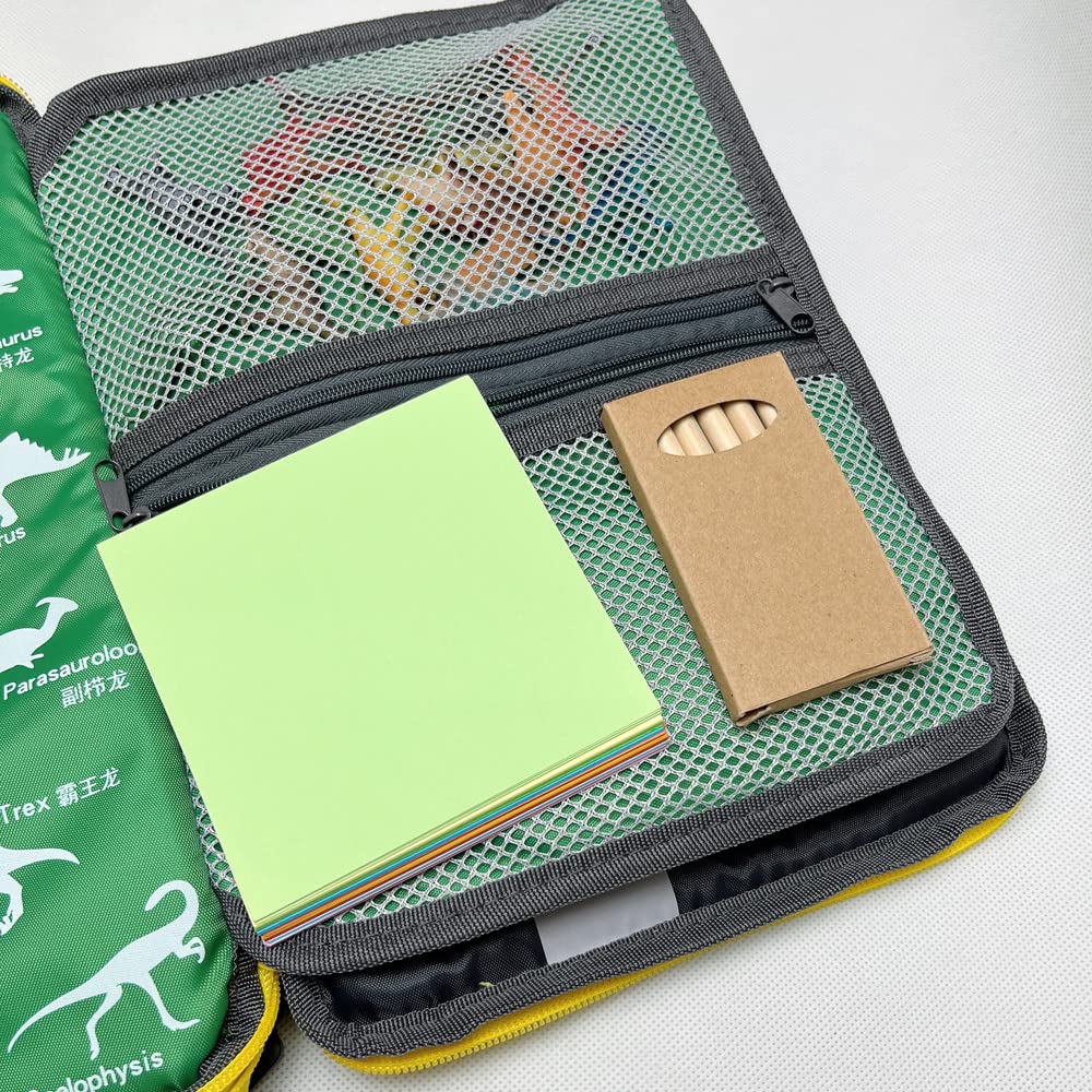 Lycnufrewolf case holds up to six toy cars for compact play.