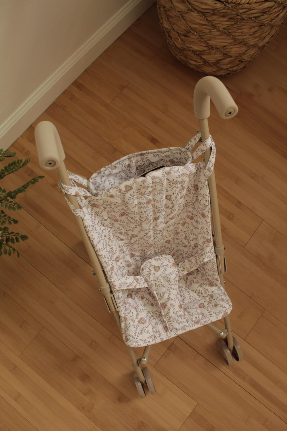 Lyla & Sage reclining seat supports comfy naps and relaxed play.