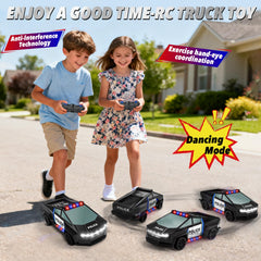 MACALOCA police RC truck lights enhance night play and high-energy pursuits.