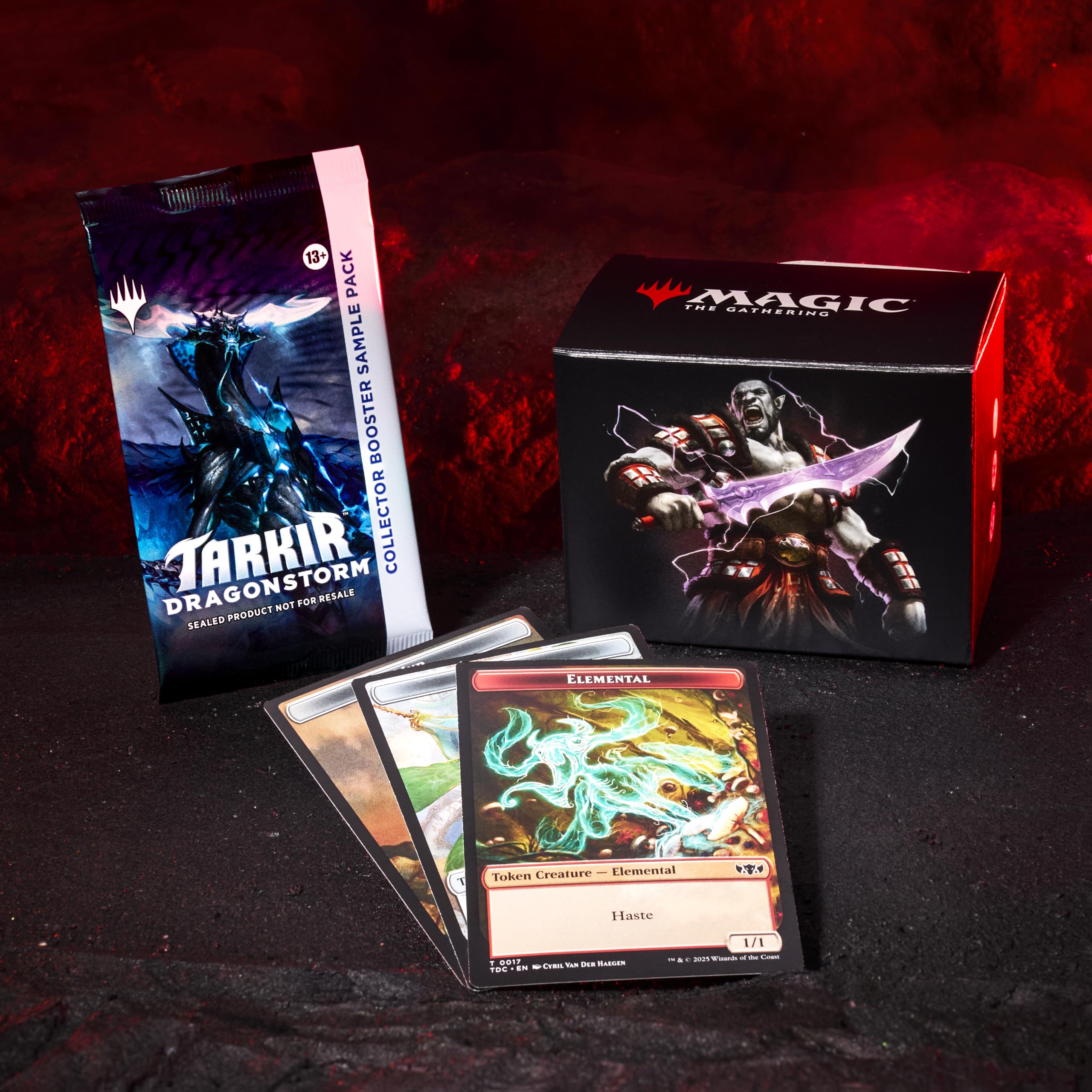 Magic: The Gathering Tarkir Dragonstorm Deck sturdy deck box for organized transport