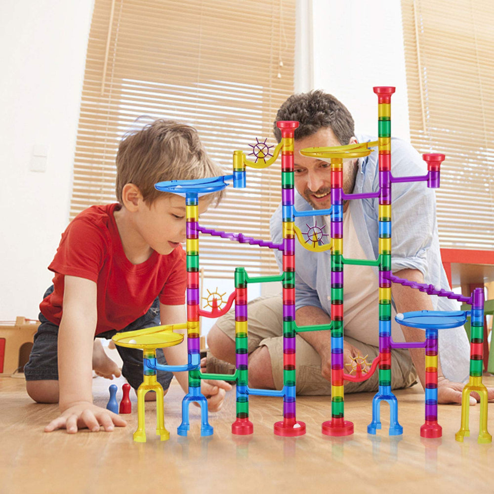 Magicfly Family Fun supports collaborative play between kids and adults.