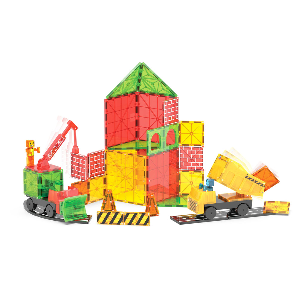 MAGNA-TILES Builder XL curved roads encourage dynamic road systems.