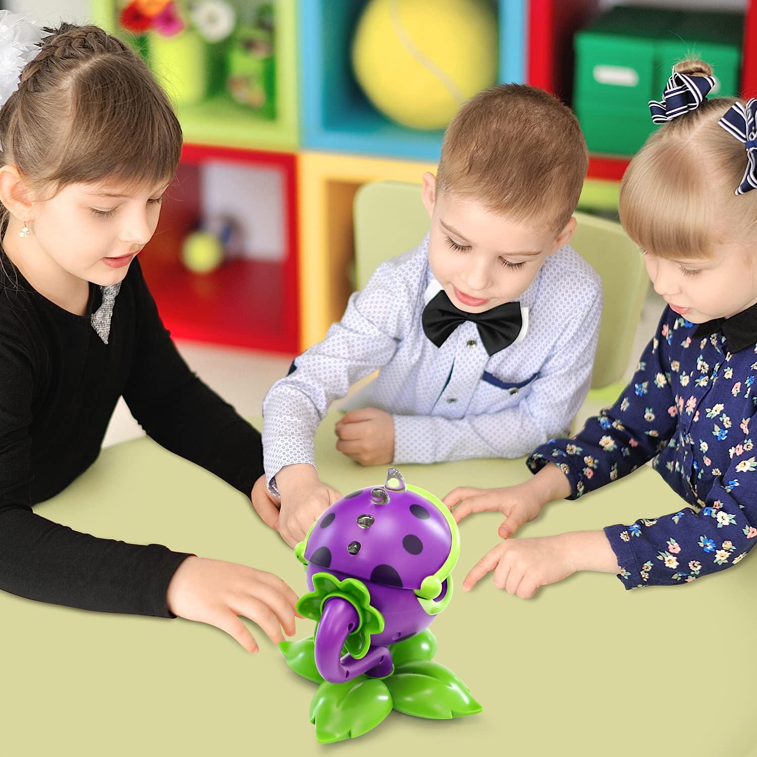 Maikerry PVZ Bite Finger Toy ideal for living room gatherings and parties